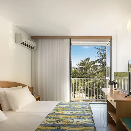 San Marino ホテル 3*