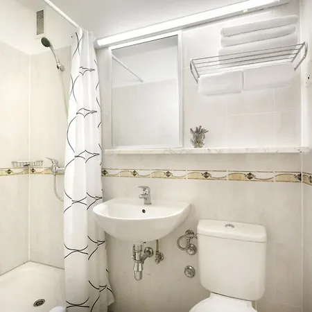 San Marino Hotel 3*