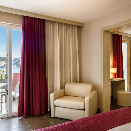 호텔 San Marino 로파르