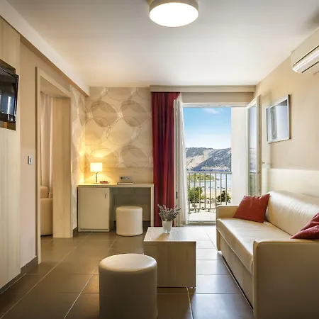 San Marino 호텔 3*