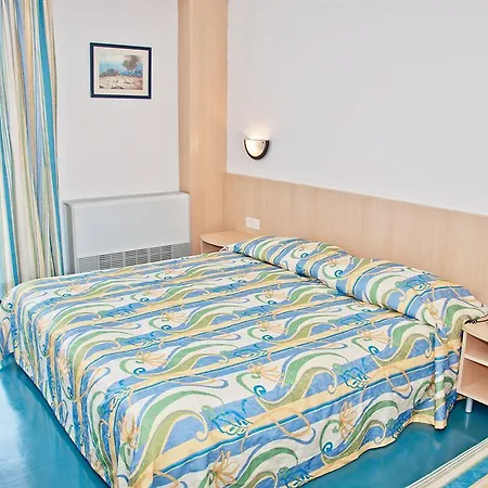 San Marino 3*